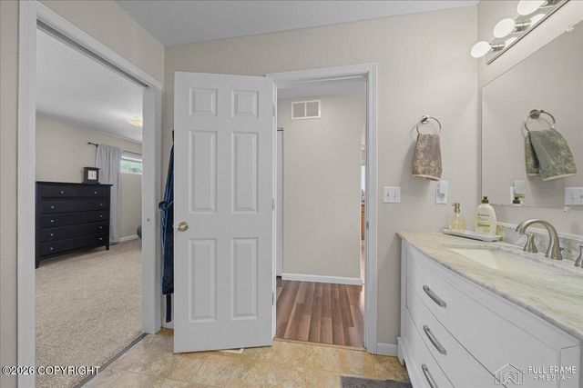 7031 Baxter Terrace Circle, Anchorage, AK 99504