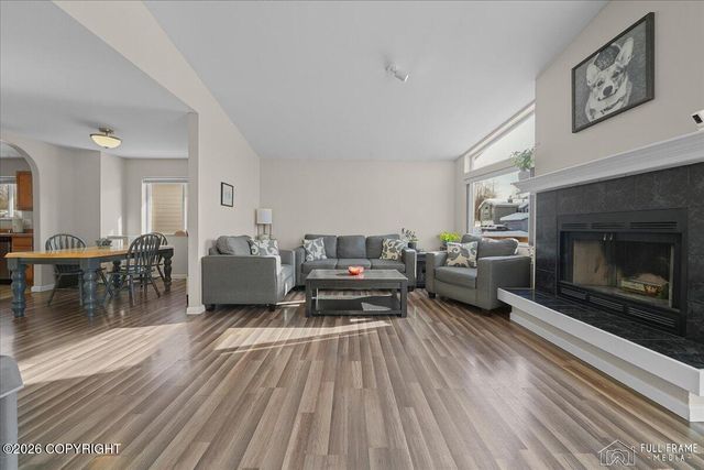 7031 Baxter Terrace Circle, Anchorage, AK 99504