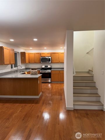 15409 51st Place W, Edmonds, WA 98026