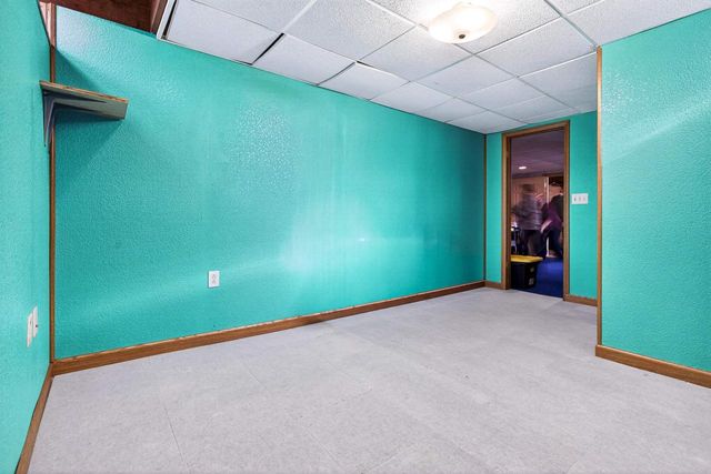 802 E FLORIDA AVENUE, Appleton, WI 54911