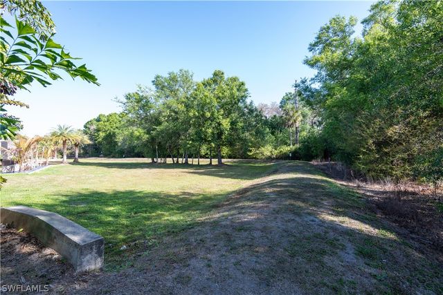 10267 Meadow Beauty TRL, Fort Myers, FL 33905