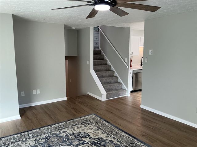 6255 Rosebelle Avenue, North Ridgeville, OH 44039