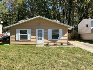 6255 Rosebelle Avenue, North Ridgeville, OH 44039