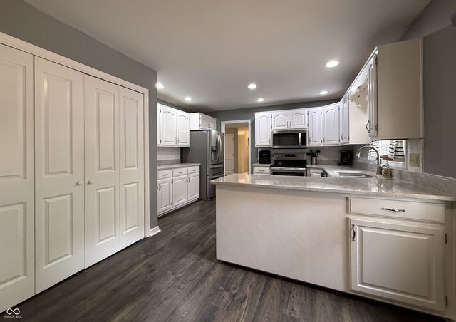 6579 English Drive, Avon, IN 46123