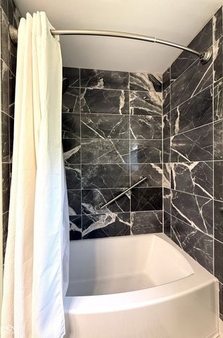 6579 English Drive, Avon, IN 46123