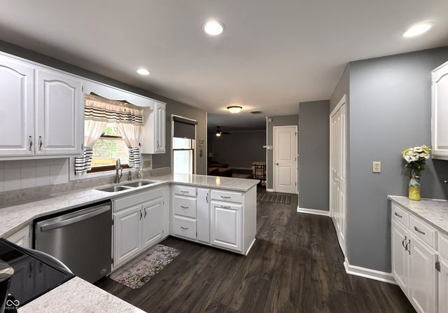 6579 English Drive, Avon, IN 46123