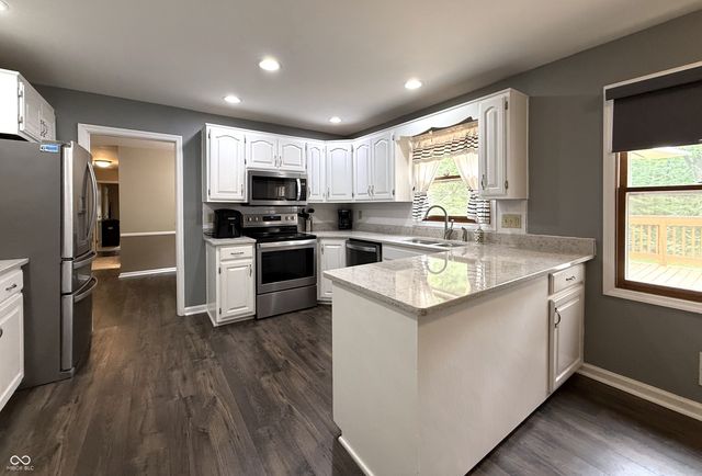 6579 English Drive, Avon, IN 46123