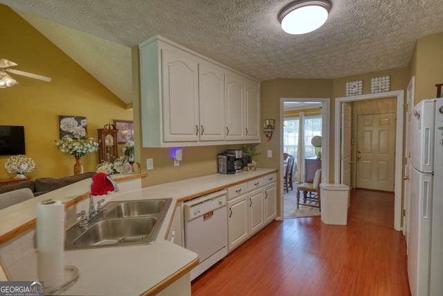 215 Trelawney Drive, Covington, GA 30016