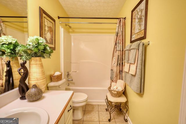 215 Trelawney Drive, Covington, GA 30016