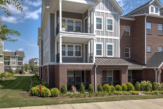 2000 Shadow Green Dr # H-203, Franklin, TN 37064