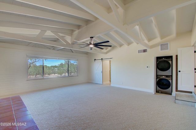 11525 E Tanque Verde Road, Tucson, AZ 85749