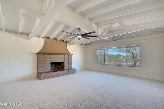 11525 E Tanque Verde Road, Tucson, AZ 85749