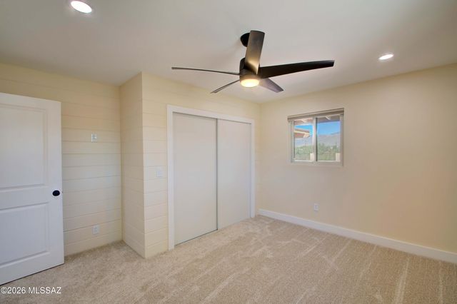11525 E Tanque Verde Road, Tucson, AZ 85749