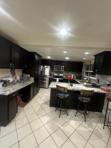 3261 Everdale Drive, San Jose, CA 95148