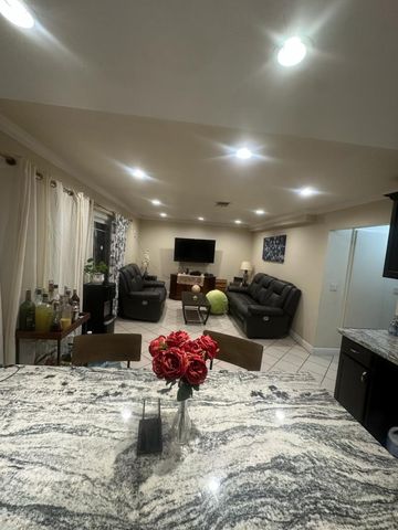 3261 Everdale Drive, San Jose, CA 95148