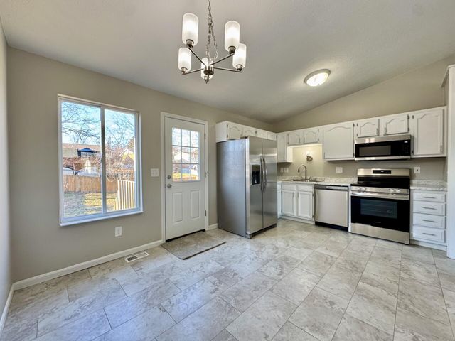 3658 Mitten Drive, Elsmere, KY 41018