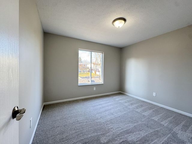 3658 Mitten Drive, Elsmere, KY 41018