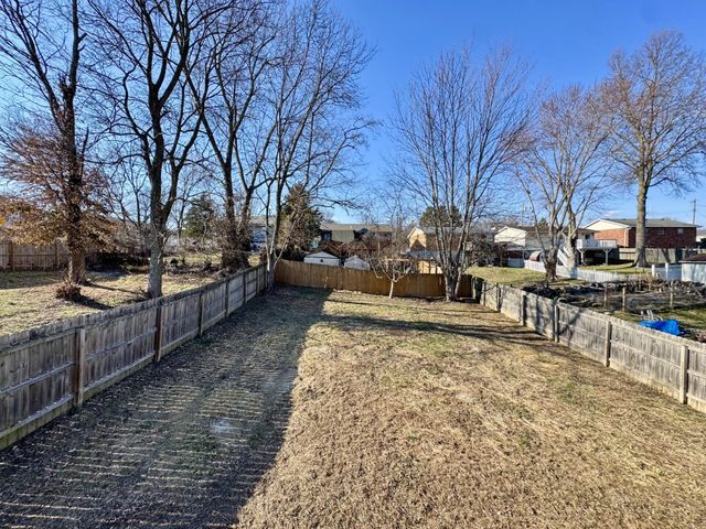 3658 Mitten Drive, Elsmere, KY 41018