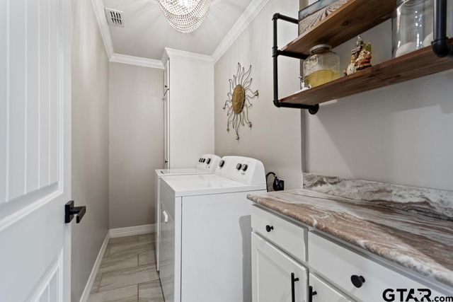 237 Hideaway Ln, Hideaway, TX 75771