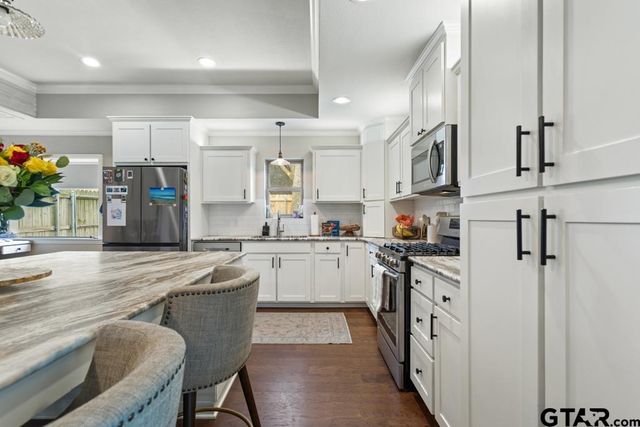 237 Hideaway Ln, Hideaway, TX 75771
