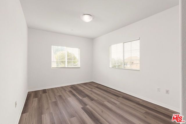 1408 W WASHINGTON Boulevard 206, Los Angeles, CA 90007