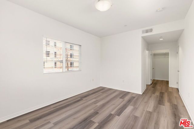 1408 W WASHINGTON Boulevard 206, Los Angeles, CA 90007