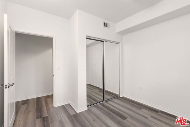 1408 W WASHINGTON Boulevard 206, Los Angeles, CA 90007