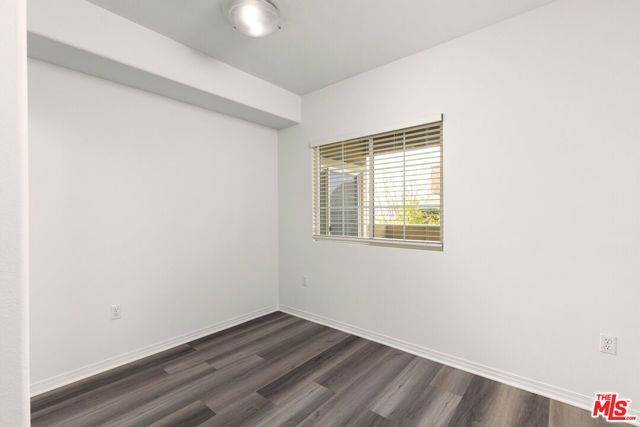 1408 W WASHINGTON Boulevard 206, Los Angeles, CA 90007