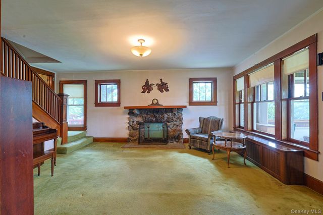 1 County Route 49, Slate Hill, NY 10973