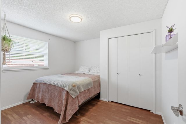 26821 E Eastland Ave, Newman Lake, WA 99025