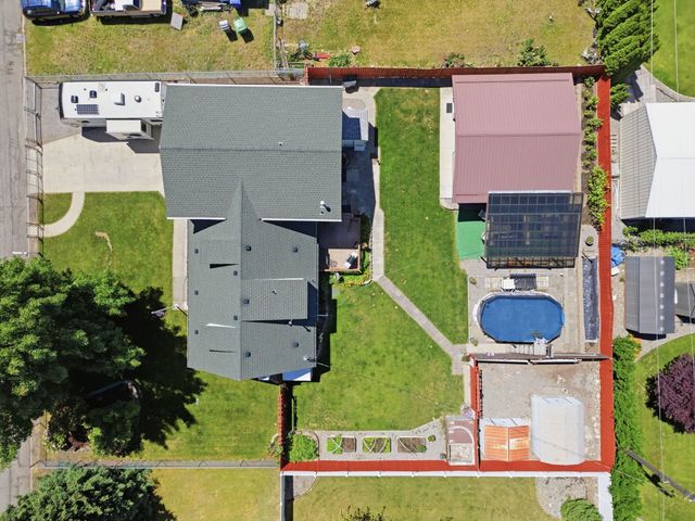 26821 E Eastland Ave, Newman Lake, WA 99025