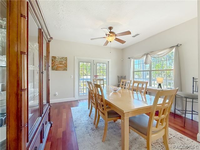 980 N Gardenview Terrace, Crystal River, FL 34429