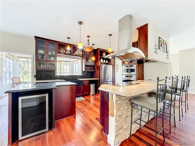 980 N Gardenview Terrace, Crystal River, FL 34429