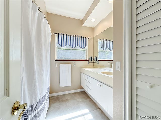 980 N Gardenview Terrace, Crystal River, FL 34429