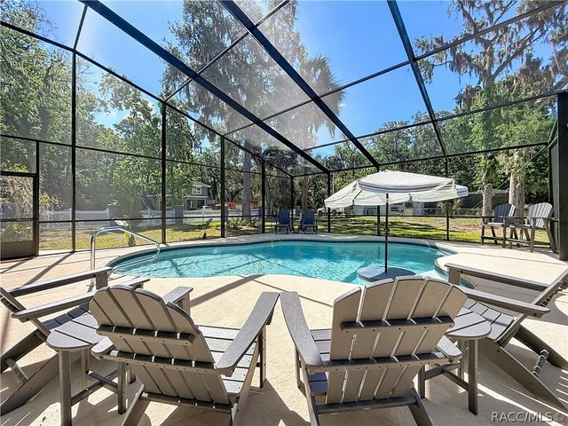 980 N Gardenview Terrace, Crystal River, FL 34429