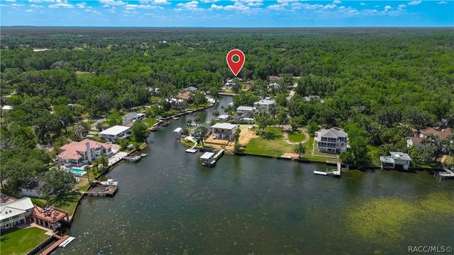 980 N Gardenview Terrace, Crystal River, FL 34429
