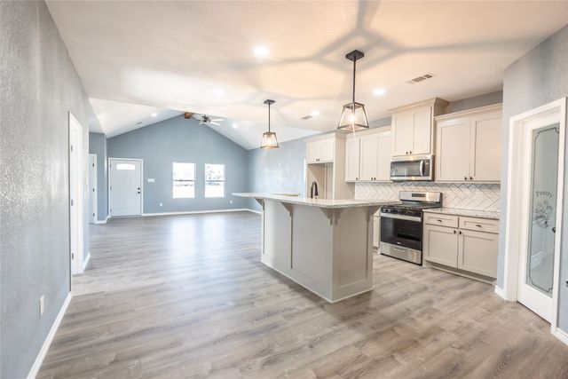 307 Bonham Street, Nocona, TX 76255