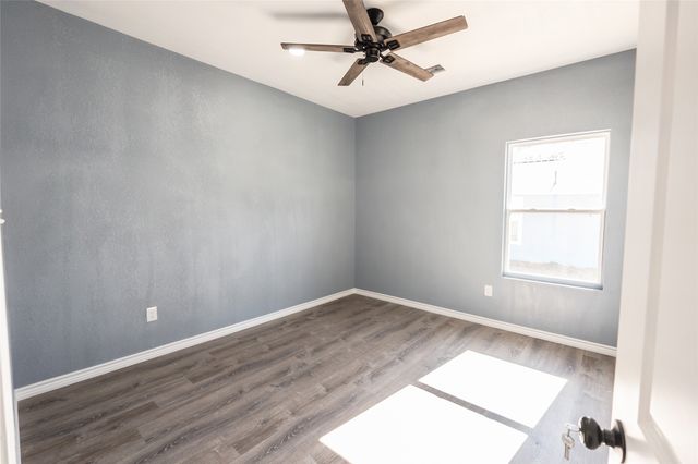 307 Bonham Street, Nocona, TX 76255