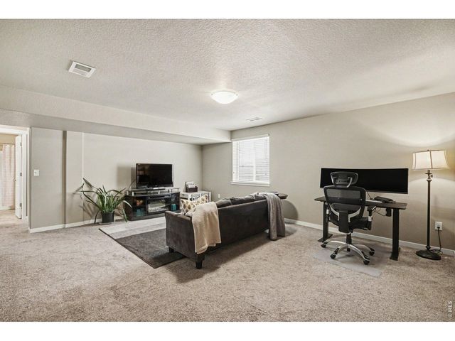 2322 73rd Ave Ct, Greeley, CO 80634