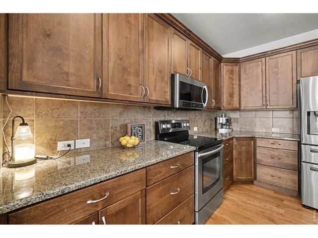 2322 73rd Ave Ct, Greeley, CO 80634