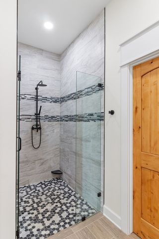 207 Southway Dr, Kerrville, TX 78028