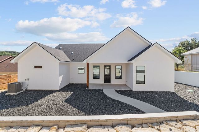 207 Southway Dr, Kerrville, TX 78028