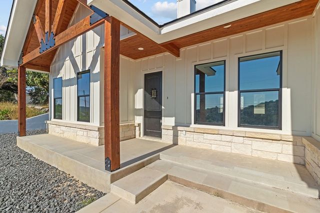 207 Southway Dr, Kerrville, TX 78028