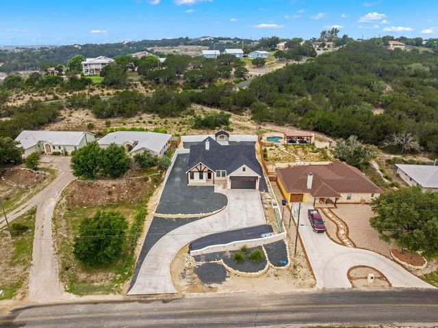 207 Southway Dr, Kerrville, TX 78028