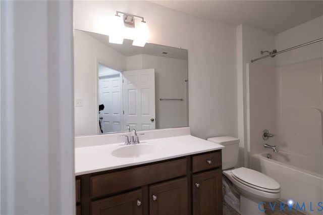 6932 Leire Ln, Chesterfield, VA 23113