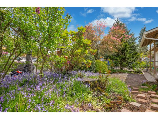 111 Ne 194TH Ave, Portland, OR 97230