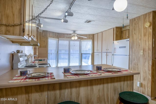 2100 N TREKELL Road 148, Casa Grande, AZ 85122