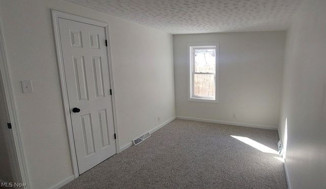 144 Aberdeen Road, Steubenville, OH 43953