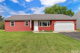 1711 N Orleans Street, Mchenry, IL 60050