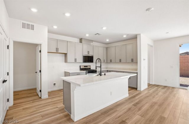 4049 Zebra Cactus Avenue, Las Vegas, NV 89139